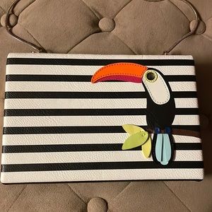Kate Spade toucan clutch with detachable strap. Approximately 6” x 9” x 1.5”